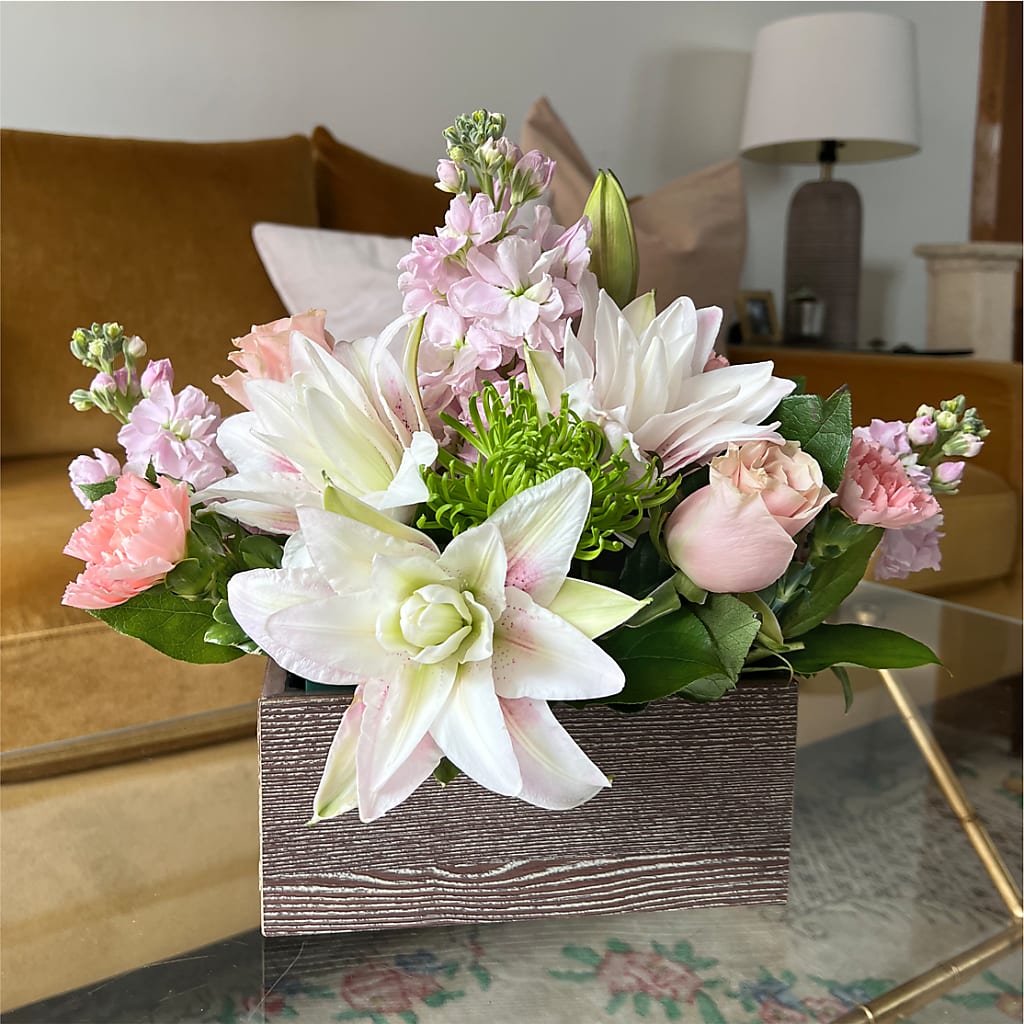Beautiful Spirit Basket –  Depot Des Fleurs, Montreal PQ