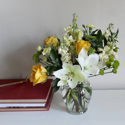 Hope & Serenity Bouquet –  Depot Des Fleurs, Montreal PQ
