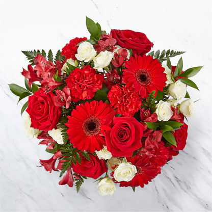 Hearts Embrace Bouquet –  Depot Des Fleurs, Montreal PQ