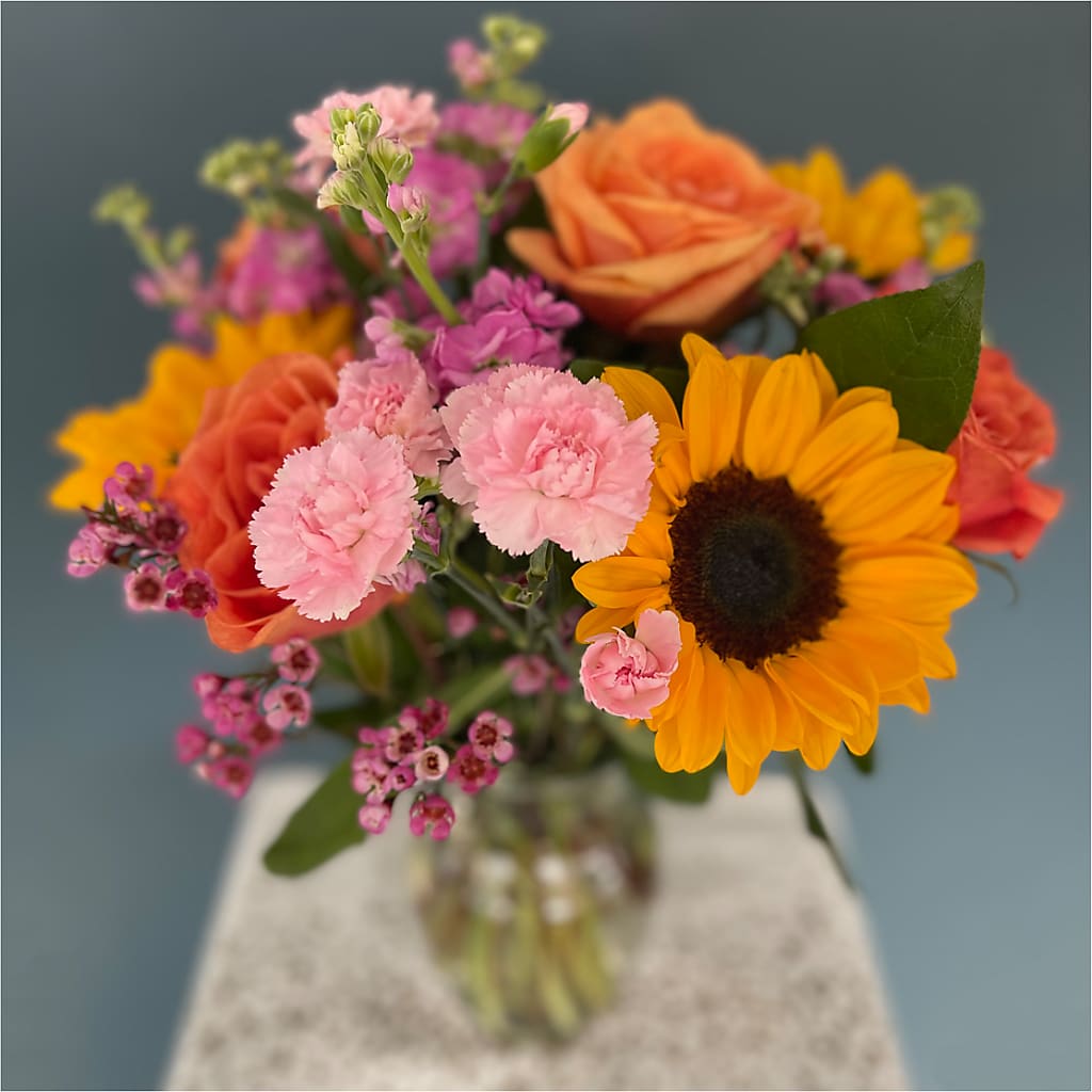 Yellow Brick Road Bouquet –  Depot Des Fleurs, Montreal PQ