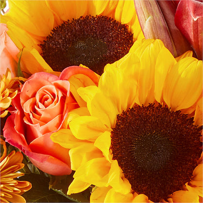 Acorn Lane Bouquet –  Depot Des Fleurs, Montreal PQ
