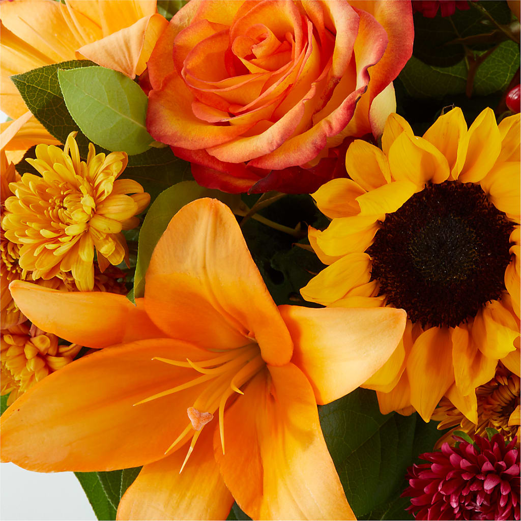 Grateful Centerpiece –  Depot Des Fleurs, Montreal PQ