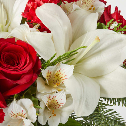 Holiday Season Bouquet –  Depot Des Fleurs, Montreal PQ