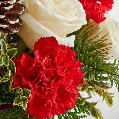 Christmas Market Bouquet –  Depot Des Fleurs, Montreal PQ