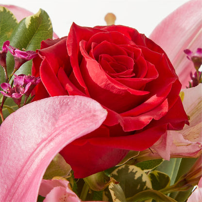 Lucky in Love Bouquet –  Depot Des Fleurs, Montreal PQ