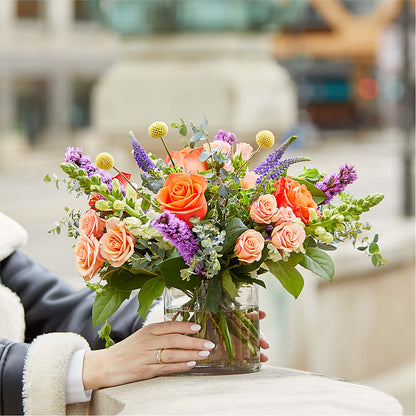 The Standout Bouquet –  Depot Des Fleurs, Montreal PQ