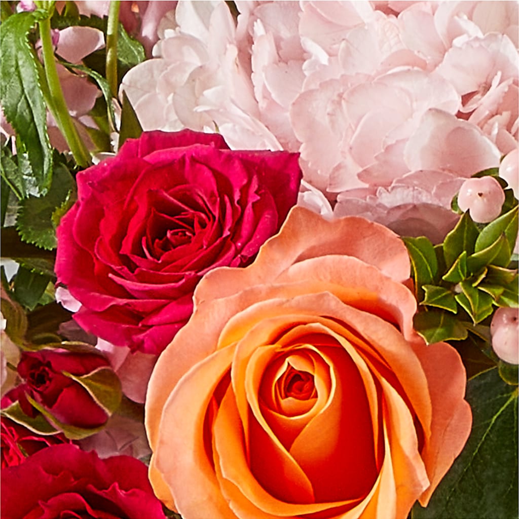 Glitz & Glam Bouquet –  Depot Des Fleurs, Montreal PQ