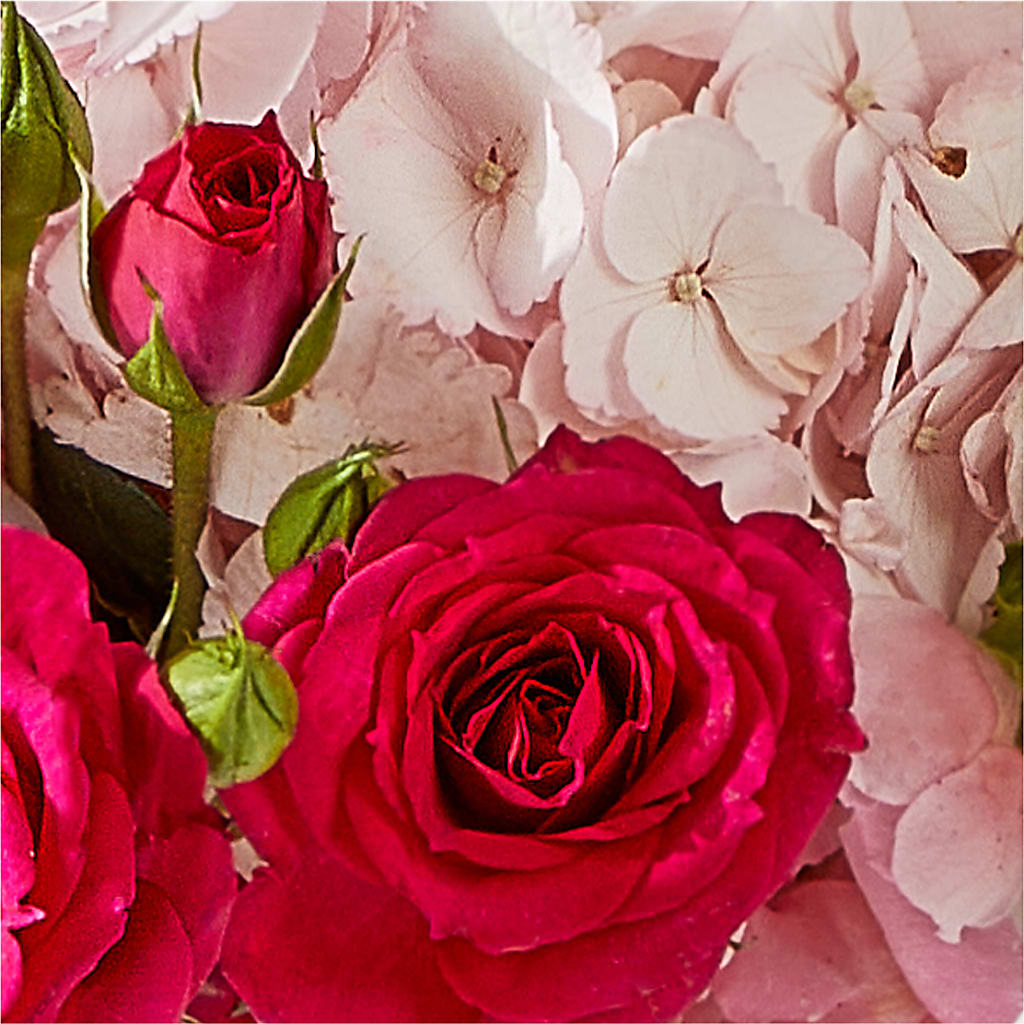 Glitz & Glam Bouquet –  Depot Des Fleurs, Montreal PQ