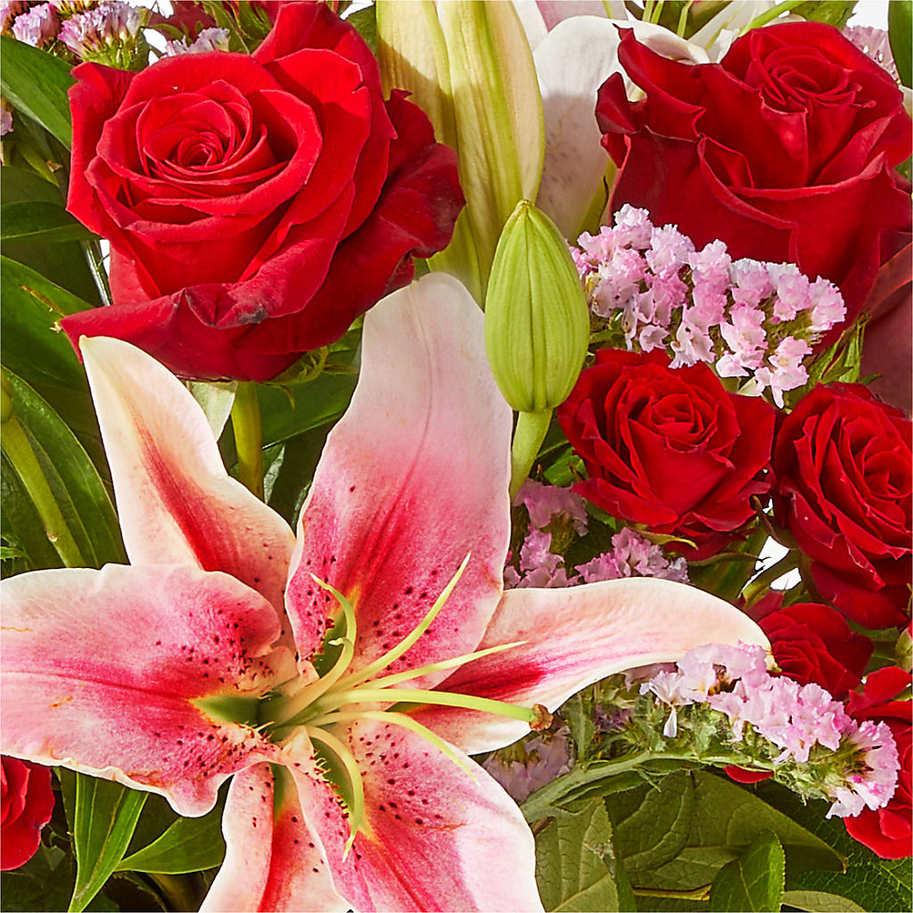 Hopeless Romantic Bouquet –  Depot Des Fleurs, Montreal PQ