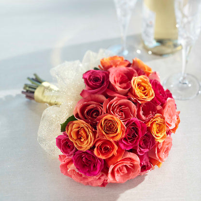 Sweet Roses Bouquet –  Depot Des Fleurs, Montreal PQ