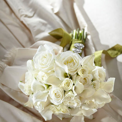 Serene Highness Bouquet –  Depot Des Fleurs, Montreal PQ